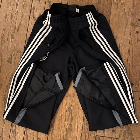 Three Stripe Life Adidas Warmers Large Black Red Yellow White Men - Picture 3 of 5